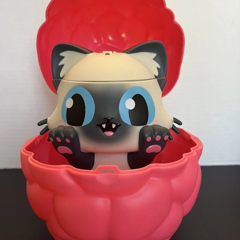 AMC Theaters Exclusive The Marvels Flerkitten Popcorn Bucket Siamese Kitten Cup